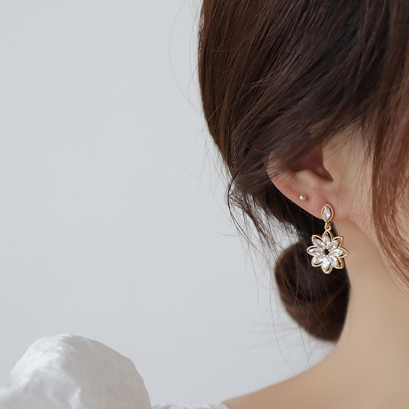 14K Vàng Thật Bèo Hoa Hàn Quốc - đánh giá và giá Body Jewelry Diamond