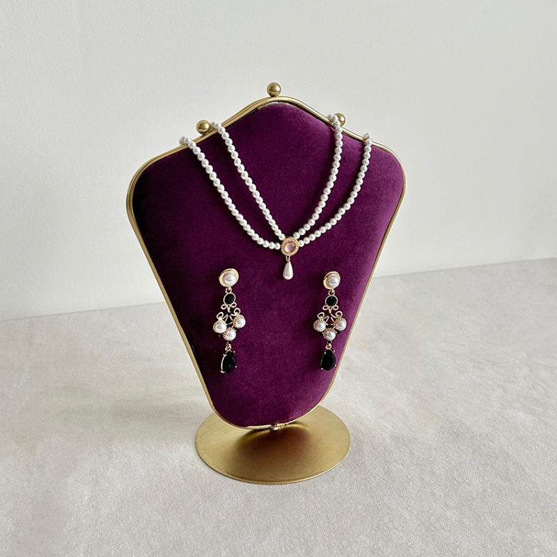 High-end jewelry rack set port - đánh giá và giá Body Jewelry High End